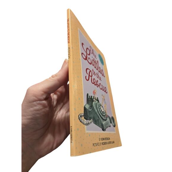 THE LITTLES TO THE RESCUE John Peterson Chapter Book Scholastic 0590320076 - Picture 4 of 8